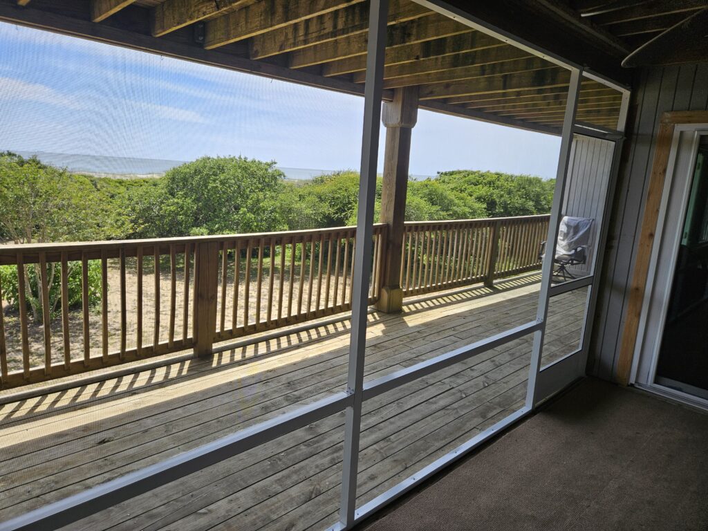 screened in porch